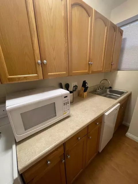 1825 New Hampshire Ave NW, Washington, DC 20009 photo 13