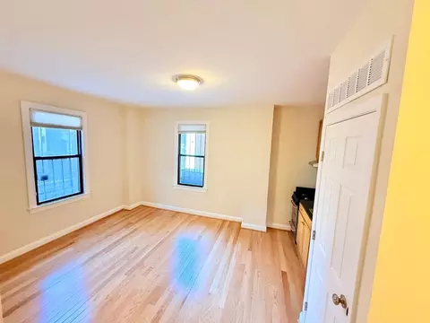1825 New Hampshire Ave NW, Washington, DC 20009 photo 31