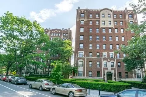 1825 New Hampshire Ave NW, Washington, DC 20009 photo 16