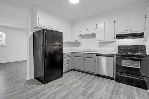 100 E Terrace Dr, Easley, SC 29640