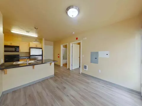 362 E 12th Ave, Eugene, OR 97401 photo 4