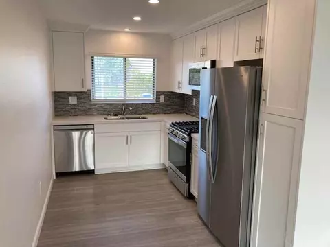 2960 Clairemont Dr, San Diego, CA 92117