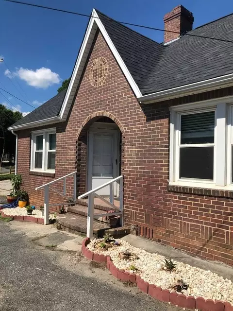 2431 The Plz #2429, Charlotte, NC 28205