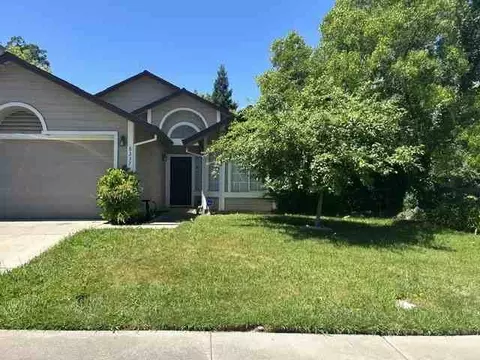 8337 Scrub Oak Way, Antelope, CA 95843
