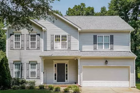 1219 Jogging Ct, Raleigh, NC 27603