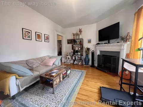 84 Prescott St #47, Cambridge, MA 02138