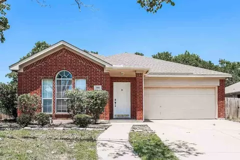 2401 Westheimer Rd, Denton, TX 76210