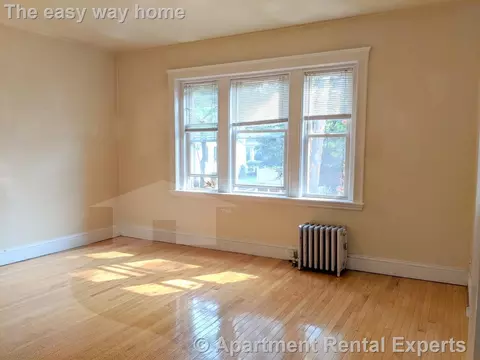 10 Wendell St #5, Cambridge, MA 02138