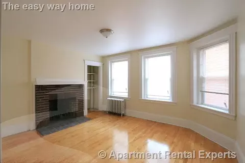 6 Craigie Cir #34, Cambridge, MA 02138