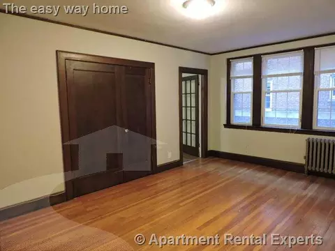 119 College Ave #5, Somerville, MA 02144