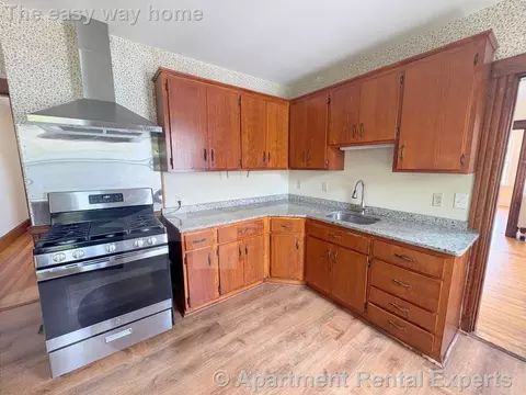 50 Oxford Ave #3, Belmont, MA 02478
