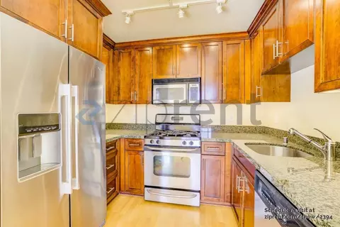 88 Townsend St #311, San Francisco, CA 94107