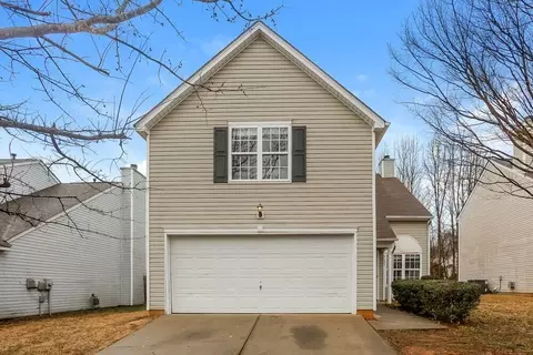 7103 Fox Point Dr, Charlotte, NC 28269