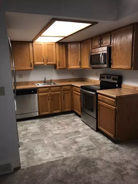 2932 Shadow Creek Dr #302, Boulder, CO 80303