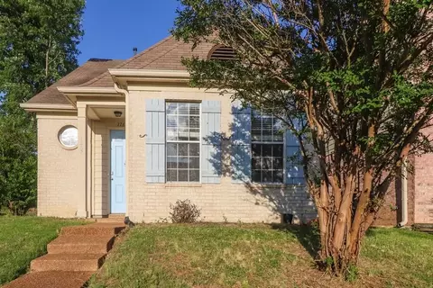 1262 Carlton Ridge Dr, Cordova, TN 38018
