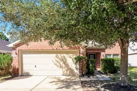 19811 Breezy Cove Ct, Tomball, TX 77375