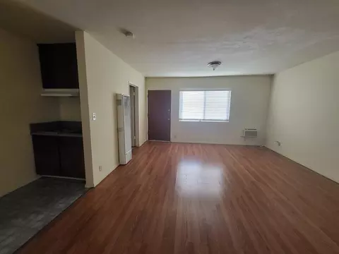 9458 Firestone Blvd #6, Downey, CA 90241