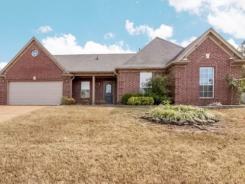 150 Oakridge Dr, Oakland, TN 38060