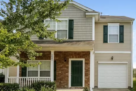 4607 Meadowfield Rd, Charlotte, NC 28215