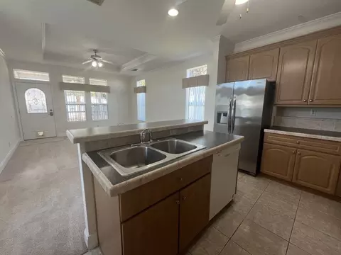 8775 20th St #610, Vero Beach, FL 32966