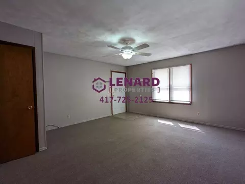 502 N Wilson Ave, Bolivar, MO 65613