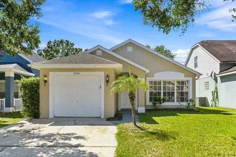 2640 Woods Edge Cir, Orlando, FL 32817