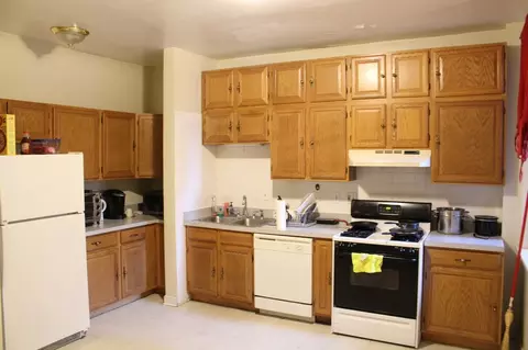 5436 S Harper Ave, Chicago, IL 60615