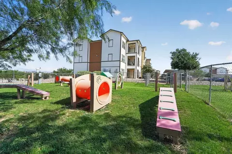 2046 Legacy Blvd, Eagle Pass, TX 78852 photo 29