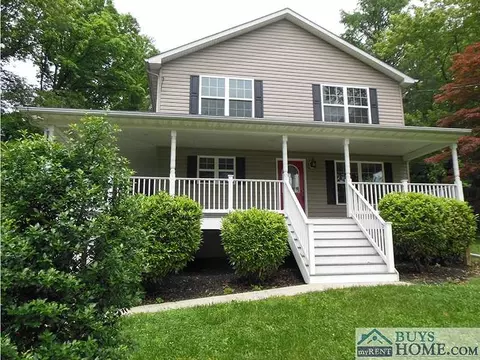208 Church Rd, Reisterstown, MD 21136