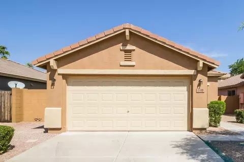 2370 W Gold Dust Ave, San Tan Valley, AZ 85144