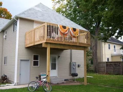 1014 Oxford Ave #1/2, Eau Claire, WI 54703