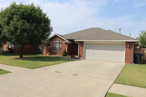 620 Eastview Dr, Yukon, OK 73099