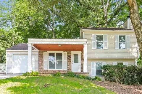 405 Rill Crest Ct, Alpharetta, GA 30022