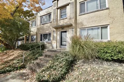 5739 Montgomery Rd #3, Cincinnati, OH 45212
