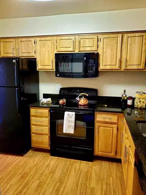 14207 Grand Pre Rd, Aspen Hill, MD 20906