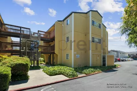 1060 Oak Grove Rd #28, Concord, CA 94518