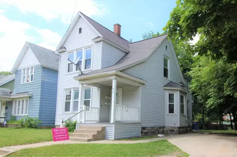 855 Alexander St SE #2, Grand Rapids, MI 49507
