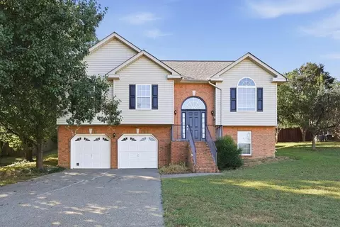 104 Walton Trce S, Hendersonville, TN 37075