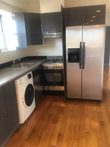 82-65 116th St, New York, NY 11418