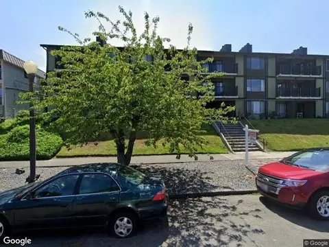 1010 N J St #3, Tacoma, WA 98403