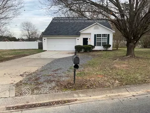 2806 Rosemeade Dr, Monroe, NC 28110