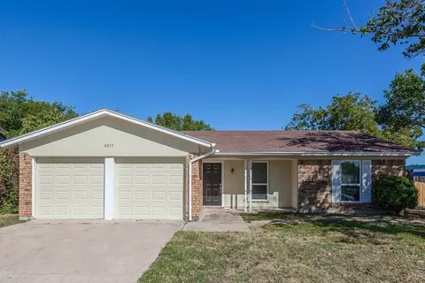 6053 Herschel Dr, Watauga, TX 76148