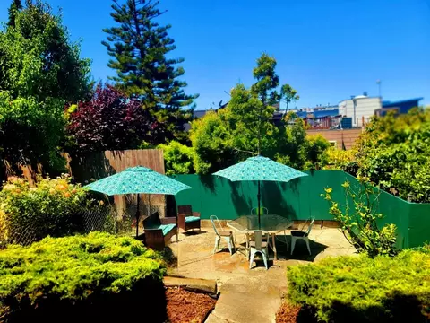 216 Connecticut St # A, San Francisco, CA 94107