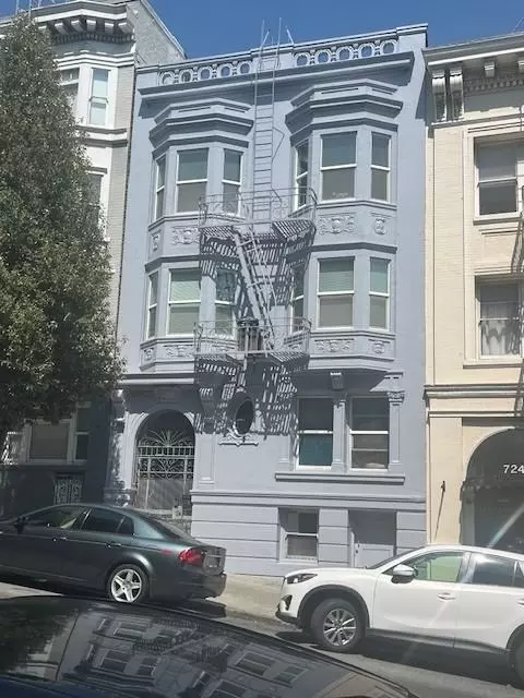 730 Leavenworth St #4, San Francisco, CA 94109