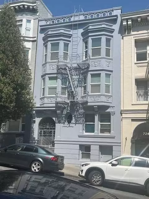 730 Leavenworth St #4, San Francisco, CA 94109