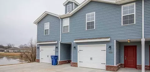 1402 S Haden St, Siloam Springs, AR 72761