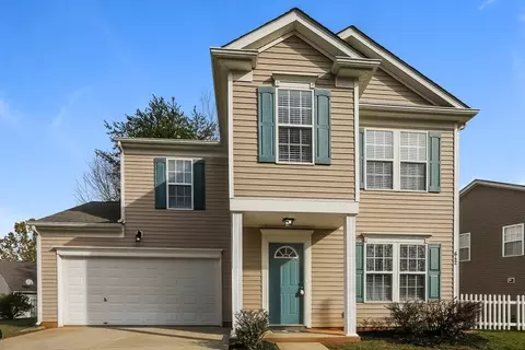 642 Tribune Dr, Charlotte, NC 28214