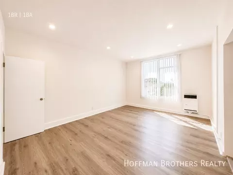 2743 San Marino St #104, Los Angeles, CA 90006