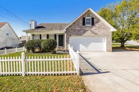 250 Chaney Blvd, La Vergne, TN 37086