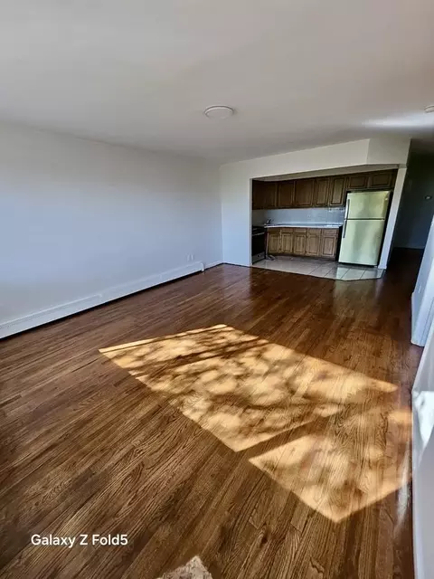 66 78 69th St #2, New York, NY 11379